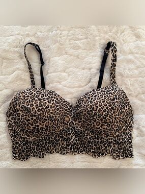 Victoria's Secret PINK
Leopard Print Scalloped Lace
Bralette M